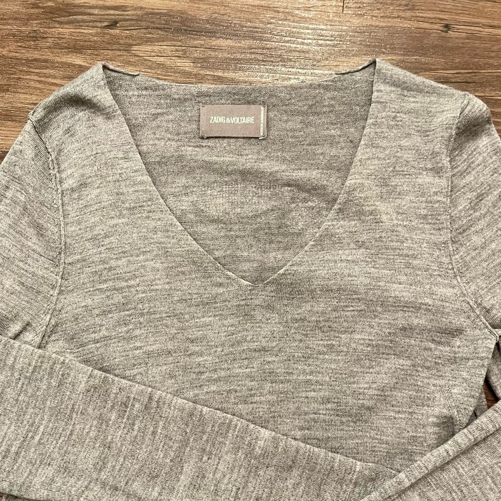 LIKE NEW! Zadig & Voltaire Happy Skull embellished wool sweater. XS. GREY. - Picture 8 of 9